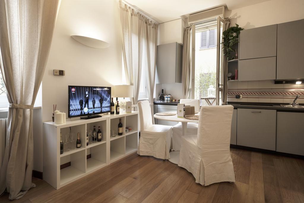 Hemeras Boutique Homes - City Center Design Flats Milano Exterior foto