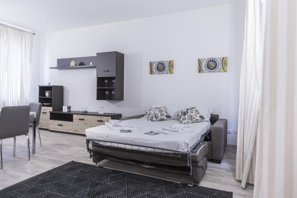 Hemeras Boutique Homes - City Center Design Flats Milano Exterior foto