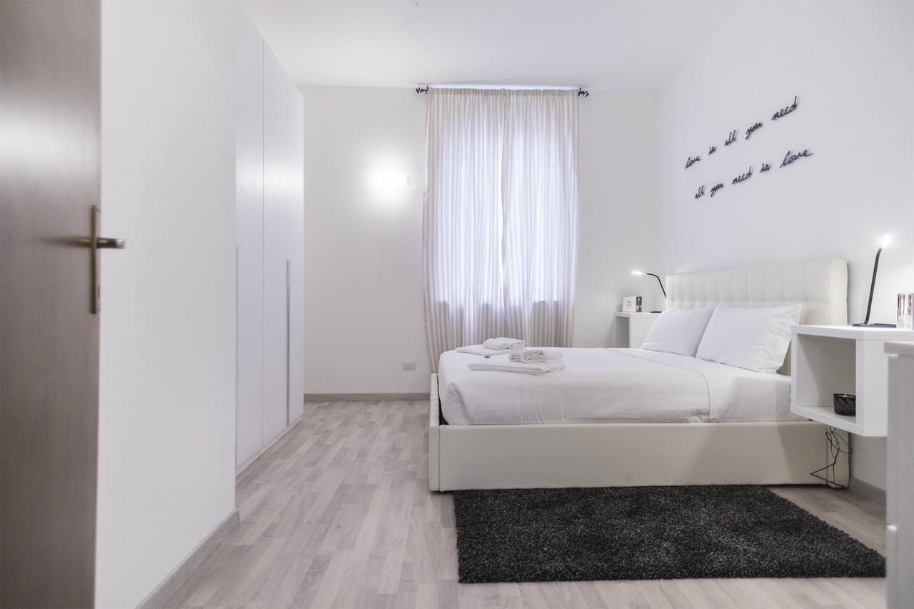 Hemeras Boutique Homes - City Center Design Flats Milano Exterior foto